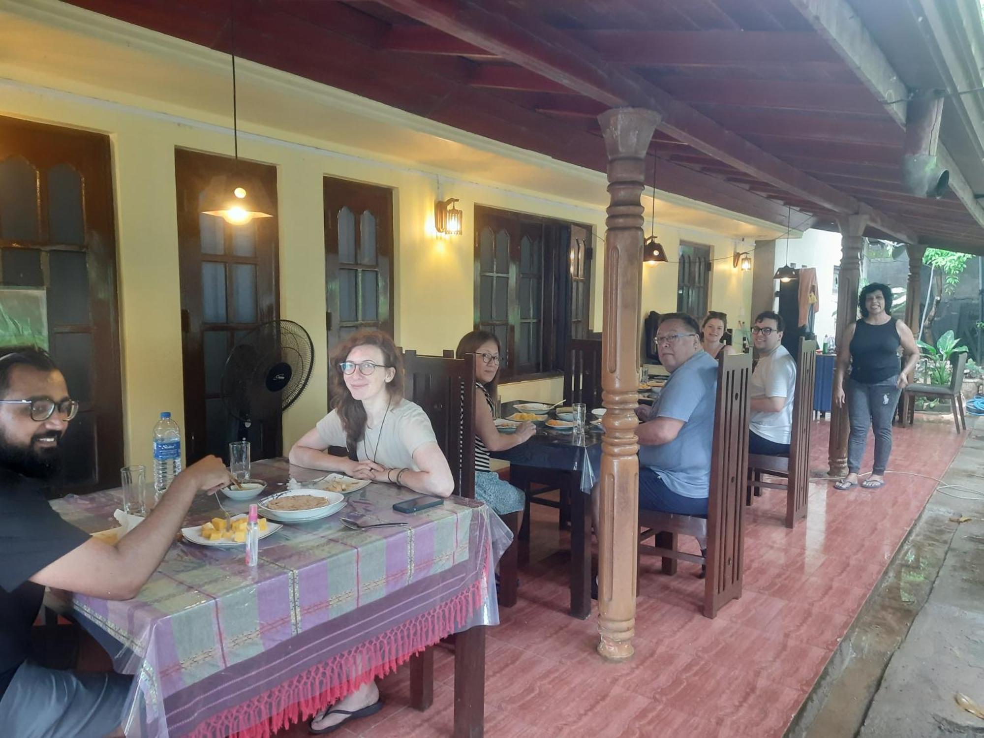 Sea Bay Inn Tangalle Extérieur photo